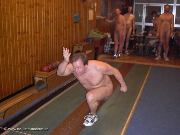 no-limit-nudism.de